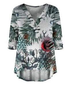 Top 10 ⭐ UDEAR Green & Red Snowflake V-Neck Hi-Low Top - Plus 🎉