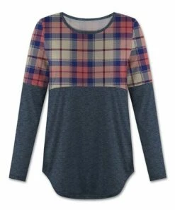 Outlet 🎉 UDEAR Heather Navy & Blue Plaid Top - Plus 🎉