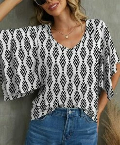 Promo 🎁 UDEAR White & Black Geometric Kimono Sleeve Top - Plus 🎉