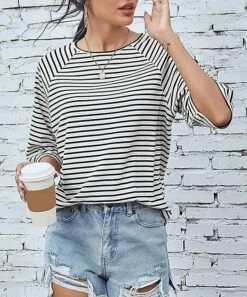 Budget ๐ UDEAR Black & White Stripe Raglan Top - ๐ฉ Women ๐
