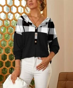 Wholesale ✨ UDEAR White & Black Plaid Button-Front Hoodie - 👩 Women ✨